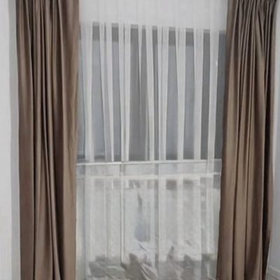 SET DRAPERIE CATIFEA CULOARE CACAO CU LAPTE , PERDEA TRIPLUVOAL ALB.           Cod. Produs:5566