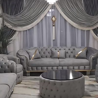 SET DRAPERIE CATIFEA  CULOARE GRI DESCHIS CU GRI ÎNCHIS, PERDEA TRIPLUVOAL ALB.                                                           Cod. Produs:17925