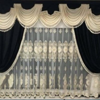 SET DRAPERIE CATIFEA CULOARE NEAGRA  ALB , PERDEA TULL BRODATĂ  CREM .           Cod.  Produs:31755