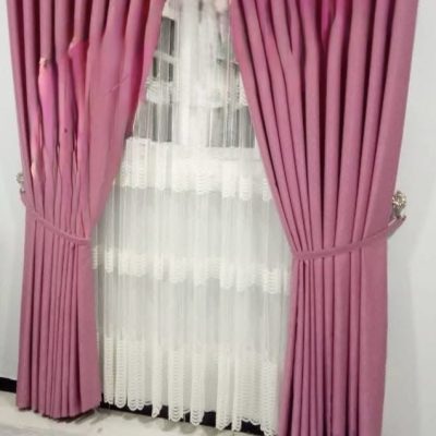 DRAPERIE CATIFEA CULOARE ROZ, PERDEA TULL BRODATĂ ALB.                                                             Cod:  Produs.4381997