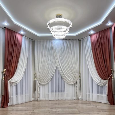 Set Draperie Cărămiziu cu Alb și Crem+ Perdea TripluVoal Alb.                     
Cod: 219550