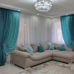 Draperii catifea turcoaz albastru închis cu albastru deschis + perdea tripluvoal albă. Cod produs: 683922