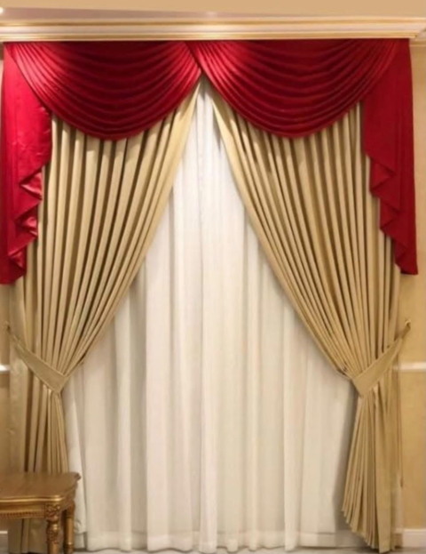 Set drapaj decorativ bordo și crem cu perdea albă – Model Regal 01